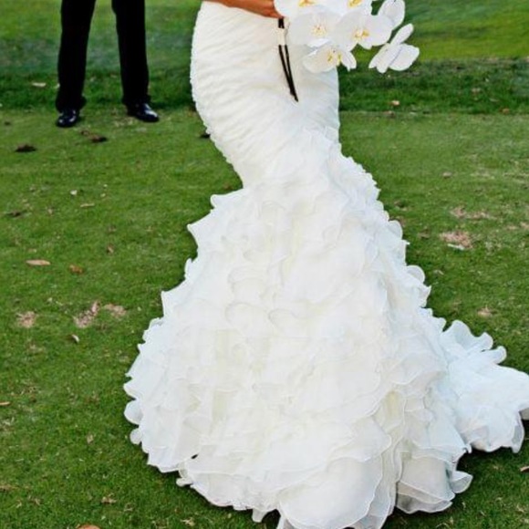 THE WEDDING DAY Wedding dress - Picture 9 of 12